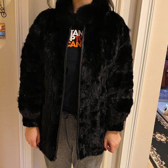 Reversable Leather and Mink three quarter Jacket - Picture 11 of 11